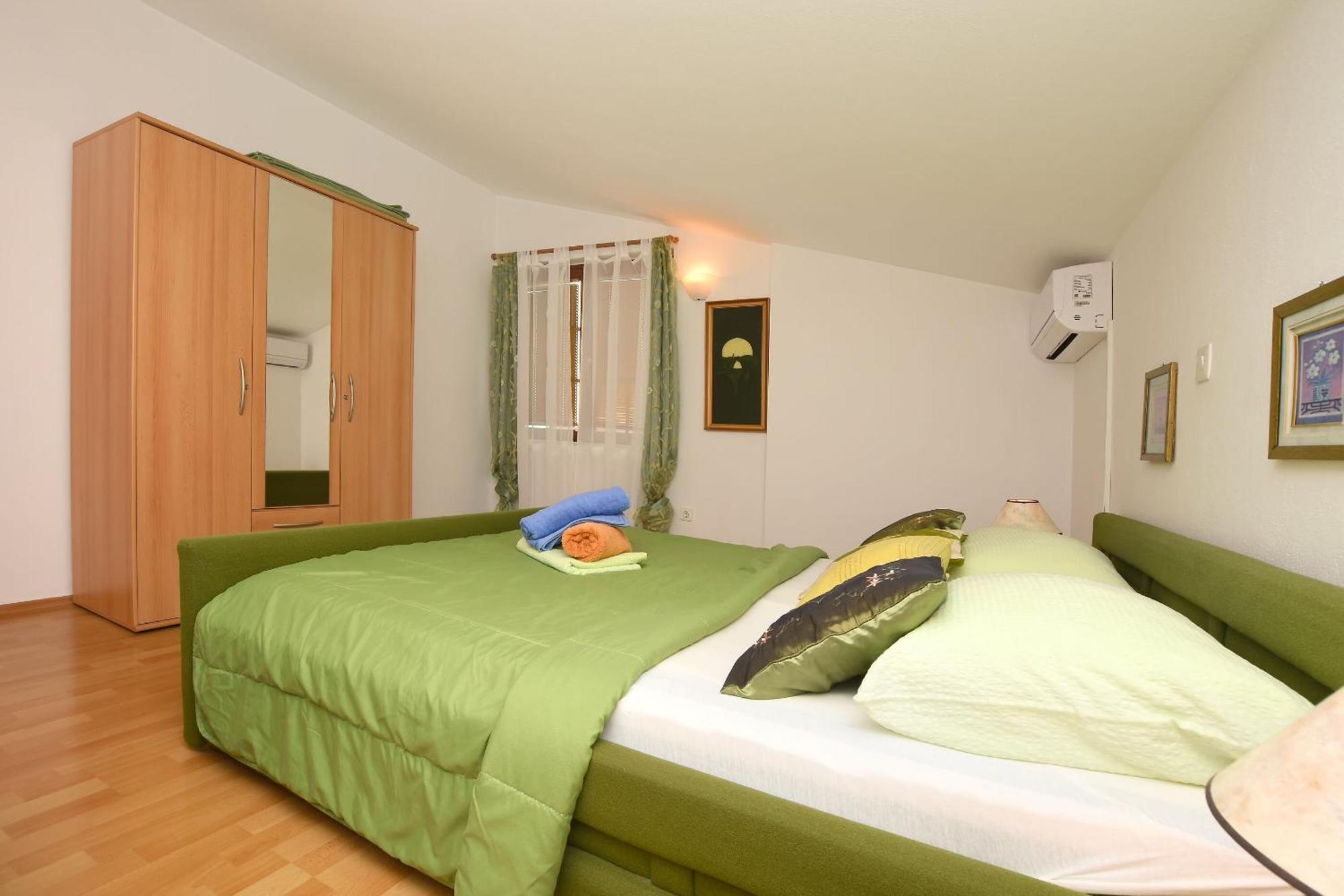Apartment And Rooms Artina 보디체 외부 사진